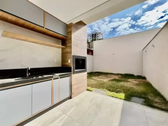 Imagem Casa Duplex em Belo Horizonte