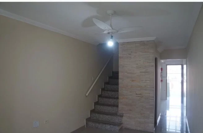 Imagem Sobrado Cidade Patriarca - 105 m² - 2 Dormitórios - 1 Suíte - Sacada - Quintal - Churrasqueira - 4 Vagas de garagem