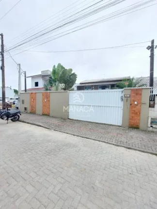 Imagem Excelente sobrado com 240 metros, Balneário Piçarras