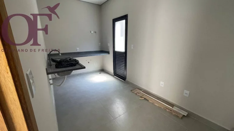 Imagem Sobrado 03 suites -Condomínio Parque das Camélias - Medeiros - Jundiaí-SP