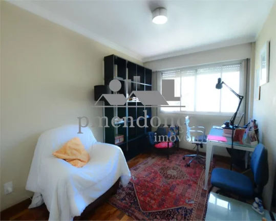 Imagem Apartamento à venda em Perdizes com 3 quartos( 1 suíte ) e 2 vagas fixas, 130m2