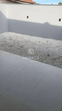 Imagem Casa com 2 Quartos (1 Suíte) à Venda – Pronta para Financiar!