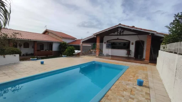 CHÁCARA REUNIDAS COM PISCINA