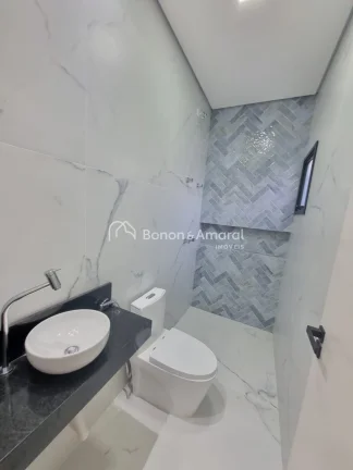 Imagem Essa linda casa com 134 metros quadrados de construção, oferece um ambiente espaçoso e acolhedor....