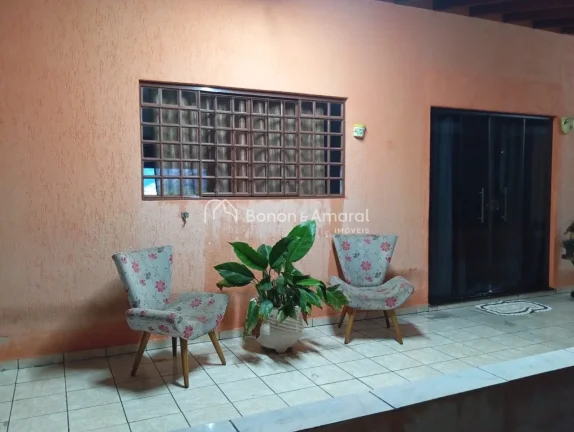 Imagem Excelente oportunidade para quem busca espaço, conforto e contato com a natureza! Este imóvel cont...