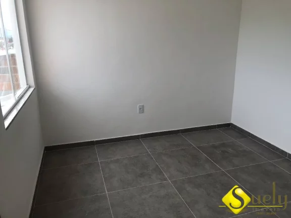 Imagem Lindo sobrado em terreno de esquina com dois quartos!