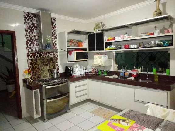 Imagem Casa duplex, pronta para morar, 4 dormitórios à venda por R$ 1.300.000,00 - Gurupi - Teresina/PI