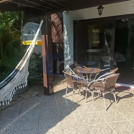 Imagem Casa á venda com 6 dormitórios no centro de Torres/RS