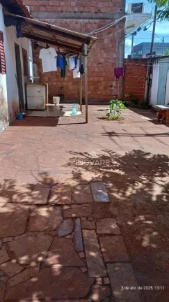 Imagem Casa com 3 dormitórios à venda, 80 m² por R$ 250.000,00 - Setor Santos Dumont - Itumbiara/GO