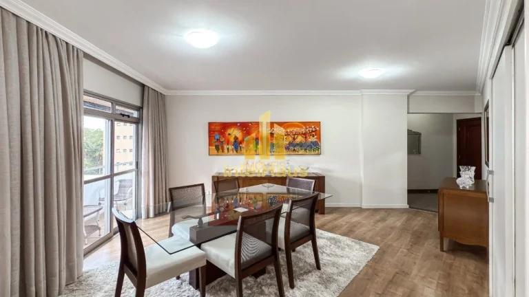 Apartamento Grande na Divisa do Água Verde com Batel. Um Sonho!! 

Sala Gigante para 2 Ambientes, M...
