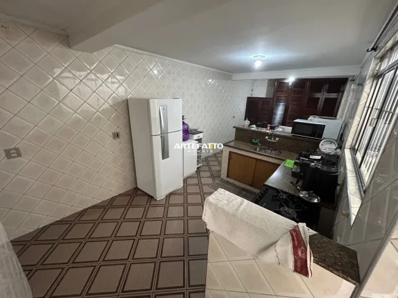 Imagem Excelente casa com ponto comercial a pouco metros do metrô
