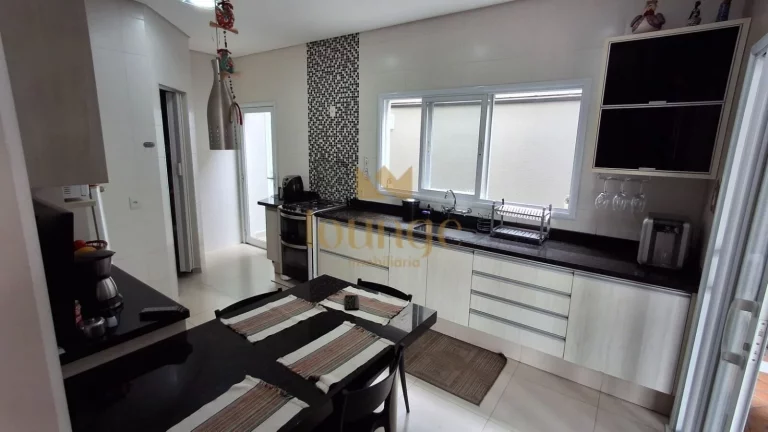 Imagem Casa à venda em Vossoroca Zona Leste - Votorantim/SP