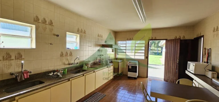 Imagem Sítio à Beira da Represa de Piracaia – 140.000 m² em Local Privilegiado