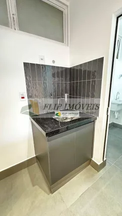 Imagem More em um apartamento com 45 m², andar alto com 1 quarto ao lado do Cambuí - Campinas - SP