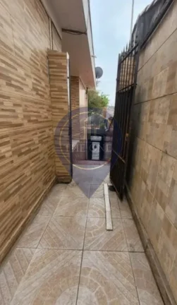 Imagem Imperdível oportunidade: Casa à venda em São Paulo-SP, Vila Império! 2 quartos, 2 salas, 2 banheiros, 2 vagas de garagem, 180m².