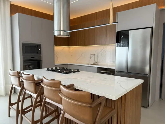Imagem Casa com 5 dormitórios à venda sendo 5 suítes, 352.0 m² por - R$ 6.800.000,00 - Santa Regina - Camboriú/SC