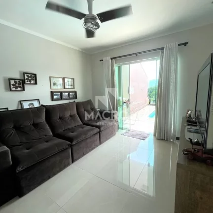 Imagem Casa Alto Padrão | Amizade | 3 quartos (1 suíte) | 320.11m²