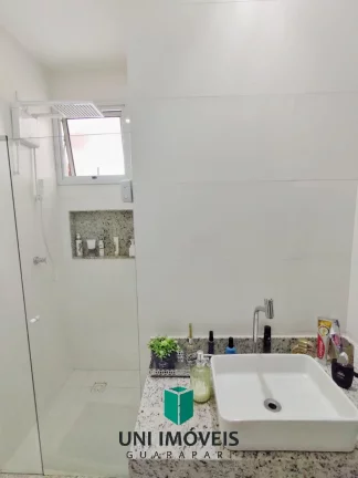 Imagem Vendo apto 2 suítes, tendo 80m² de área lateral, prédio novo com elevador, na Praia do Morro !