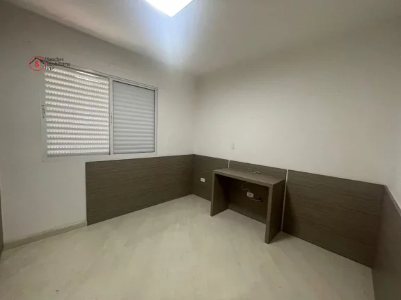 Imagem SOBRADO COM 3 DORMITÓRIOS, SENDO 3 SUÍTES, EM CONDOMÍNIO FECHADO NA VILA EMA. 161 METROS, 3 VAGAS DE GARAGEM.