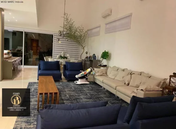 Imagem Linda Casa em Condomínio Fechado - Bertioga - SP.