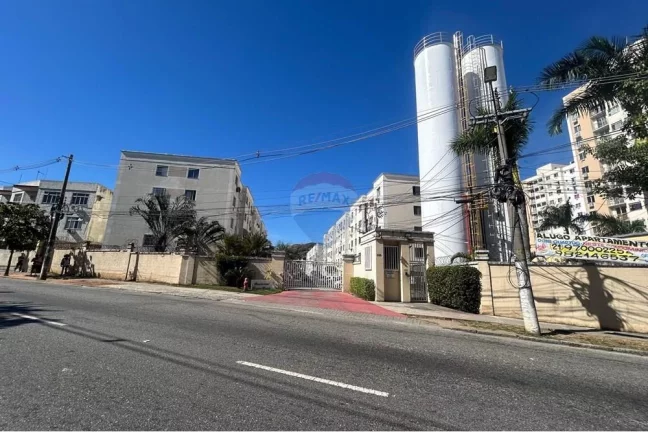 Imagem Apartamento a venda com 3 quartos e com 48m² em Rocha Miranda. Rio de Janeiro.