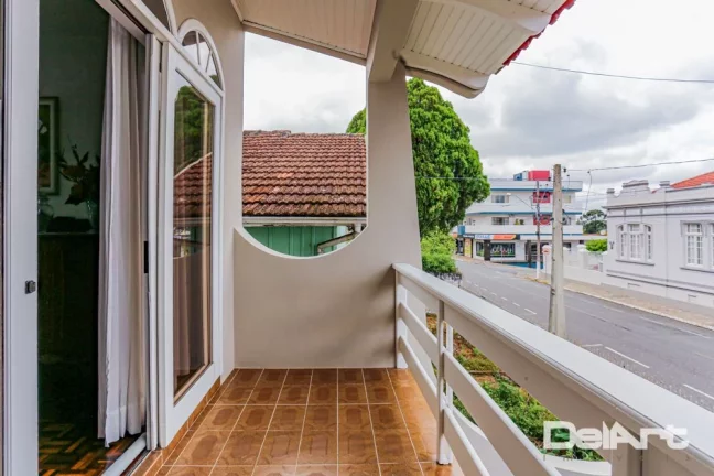 Imagem CASA DE 02 PAVIMENTOS - ÁREA DE 257,70m2 - CENTRO - RIO NEGRO/PR