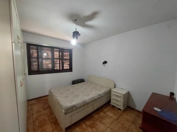 Imagem Casa à venda em Porto Alegre, Rio Branco, com 5 quartos, 176m2