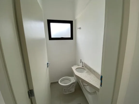 Imagem Casa em condomínio à venda em Santos