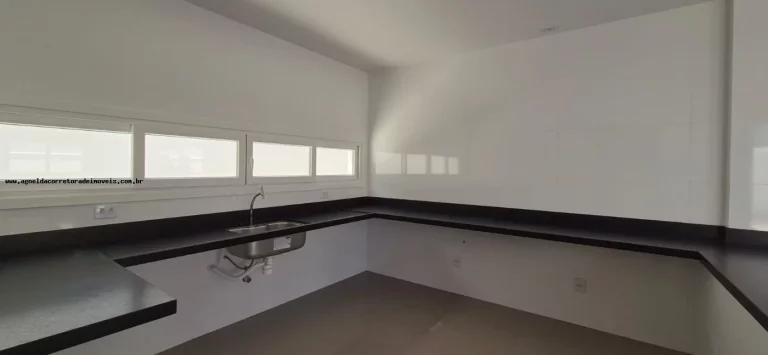 Imagem Casa em Condomínio para Venda em Parnamirim, Pium (Distrito Litoral), 4 dormitórios, 4 suítes, 5 banheiros, 4 vagas