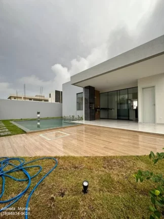 Imagem Casa à venda no Cond. Terras Alphaville 1 com 3 quartos e área de lazer