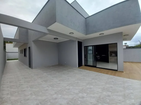 Casa com fino acabamento no Residencial São Luís em Peruíbe!!!