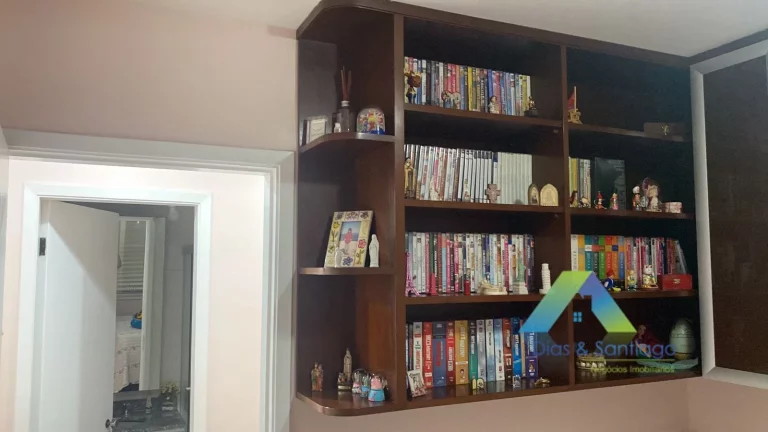 Imagem Apartamento à venda com 75m², 2 quartos e 2 vagas Saúde