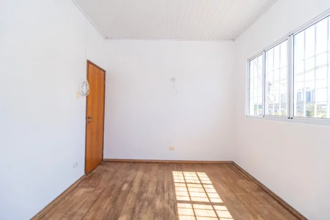 Imagem Casa Residencial de 3 quartos no bairro Cidade Industrial