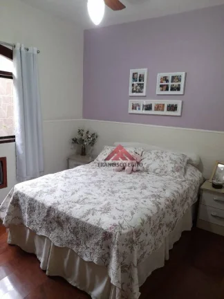 Imagem Casa à venda, 300 m² por R$ 1.390.000,00 - Piratininga - Niterói/RJ