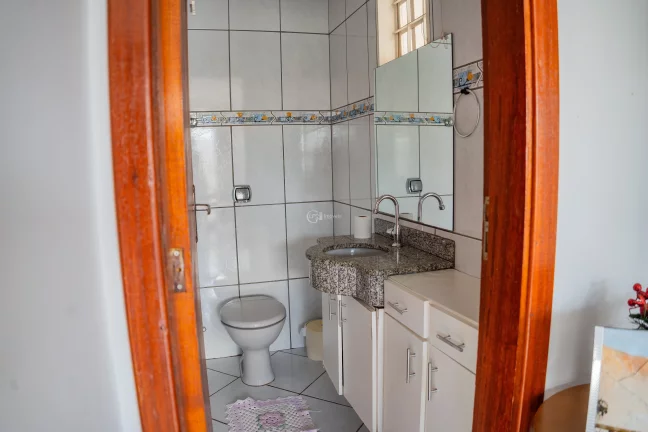 Imagem Imperdível: Casa à venda em Campo Grande-MS, Vila Palmira - 3 quartos, 1 suíte, 3 salas, 3 banheiros, 3 vagas, 169,84 m².