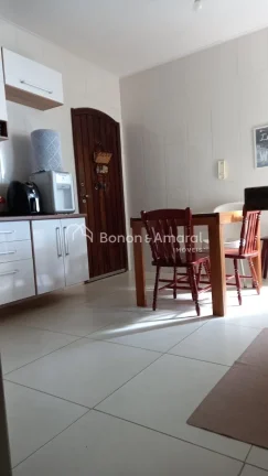 Imagem Apartamento à venda em localização privilegiada, próximo à Lagoa do Taquaral e a uma ampla rede...