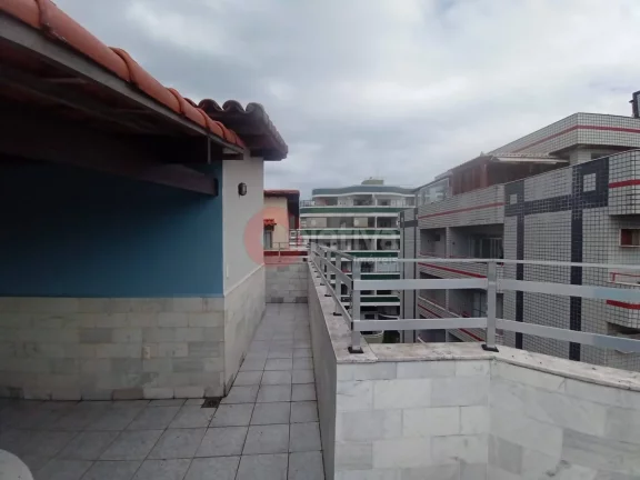 Imagem Cobertura mobiliada com 4 dormitórios à venda, 160 m² Braga - Cabo Frio/RJ