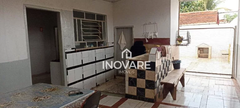 Imagem Casa para investimentos com sala de comércio e casa de fundo à venda por R$ 260.000 - Setor Novo Horizonte - Itumbiara/GO