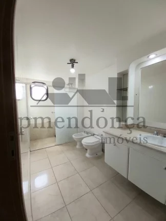 Imagem Apartamento na Rua Monte Alegre com 4 quartos (2 suítes) e 3 vagas, 266m²