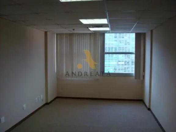 CENTRO - RUA DA ASSEMBLEIA - MARAVILHOSO ESPAÇO COMERCIAL NO CORAÇÃO DO CENTRO DO RIO DE JANEIRO - LOCAÇÃO R$5.000,00