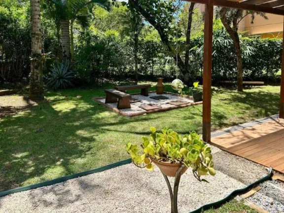 Imagem Casa a venda no condomínio Aldeia da Mata, no coração da Granja Viana! O Aldeia da Mata fica dent...