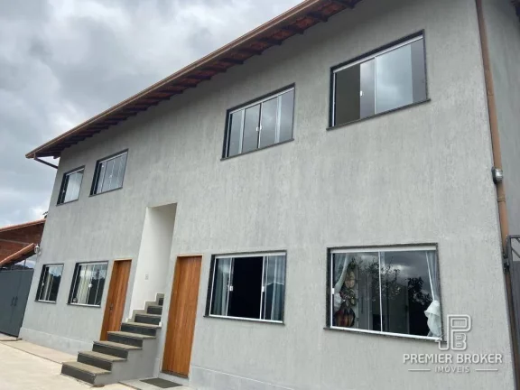 Imagem Casa à venda, 54 m² por R$ 220.000,00 - Cascata do Imbuí - Teresópolis/RJ