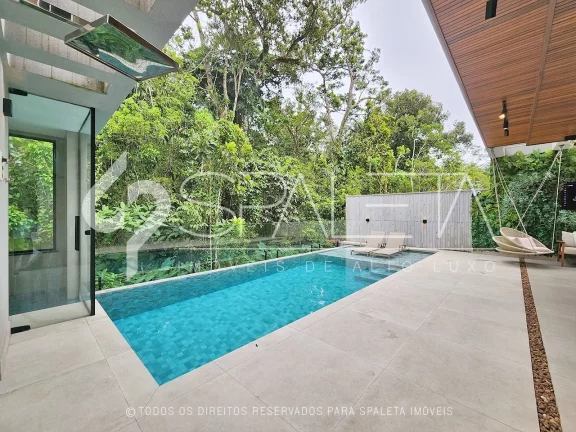 Imagem Magnífica residência totalmente mobiliada, decorada e com elevador à venda em Riviera de São Lourenço