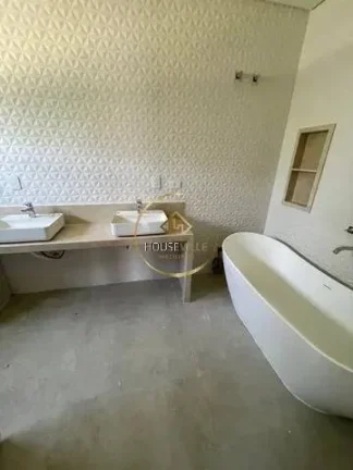 Imagem Casa Sobrado, 4 Dormitórios ( 4 Suítes), Jardim do Golfe, Urbanova.