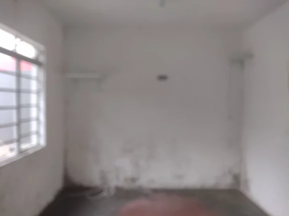 Imagem CASA COM ESPAÇO COBERTO IDEAL PARA OFICINA MECÂNICA