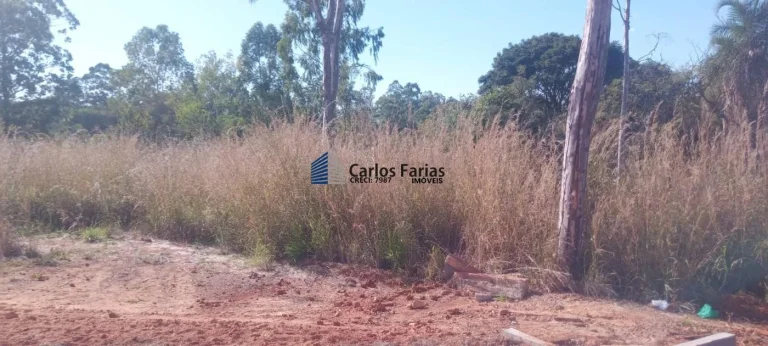 Imagem Chácara para Venda em Brasília, Setor Habitacional Tororó (Jardim Botânico), 3 dormitórios, 1 suíte, 2 banheiros, 2 vagas