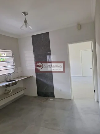 Imagem Alugo Casa na Cidade Dutra. Casa Compacta com Entrada Compartilhada na Cidade Dutra, 1 Dormitório, Sala, Cozinha, Banheiro e Área de Serviço. Ambiente bem Familiar, em ótima Localização, próximo a Estação Primavera da CPTM e Passa Rápido do Rio Bonito. R$