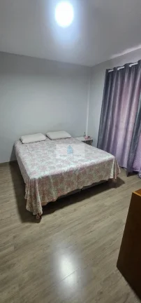 Imagem Casa em Condomínio de Luxo na Taquara, Rio de Janeiro - 3 Quartos, 1 Suíte, 1 Sala, 93m² de Área - Imperdível!