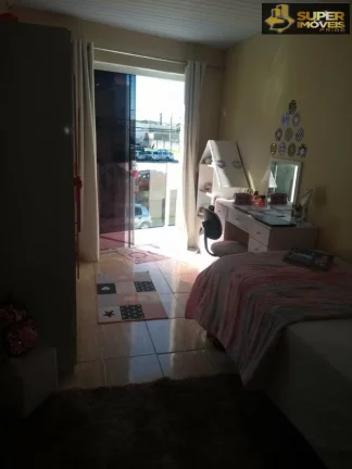 Imagem Casa Sobrado para Venda em Areal Pelotas-RS - 1996