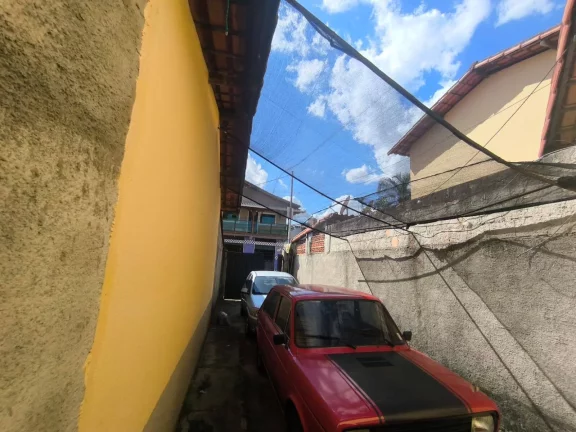 Casa com 2 Quartos à Venda, 80 m² em Novo Horizonte - Ibirité